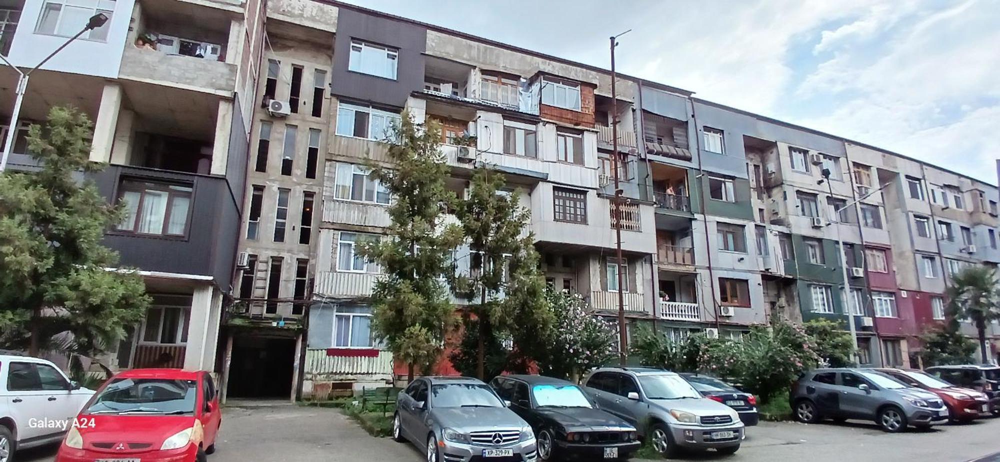 Bright And Cozy Apartment Batumi Exteriör bild
